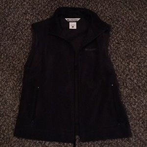 Columbia vest